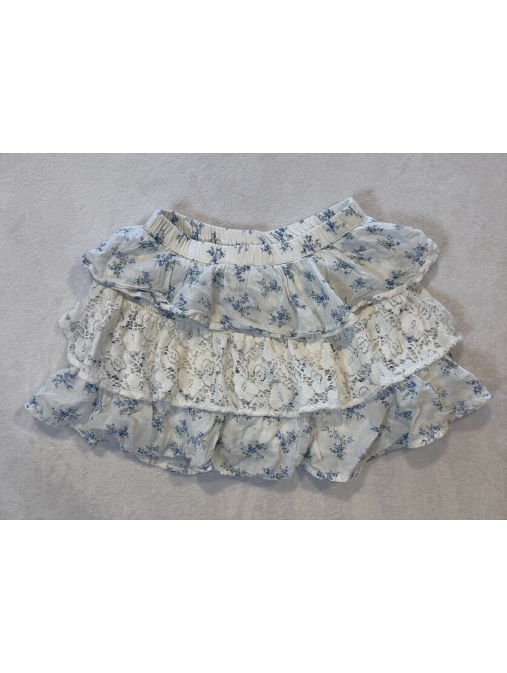 Abercrombie Kids Floral Ruffle Tiered Lace Mini Skirt White Blue 11/12